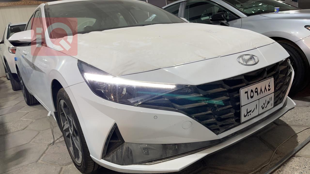 هیوندای ئەلەنترا